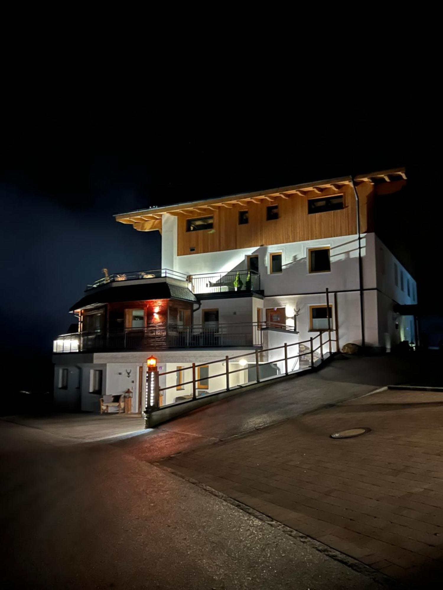 Alpine Lodge Brixen Brixen im Thale Exterior foto
